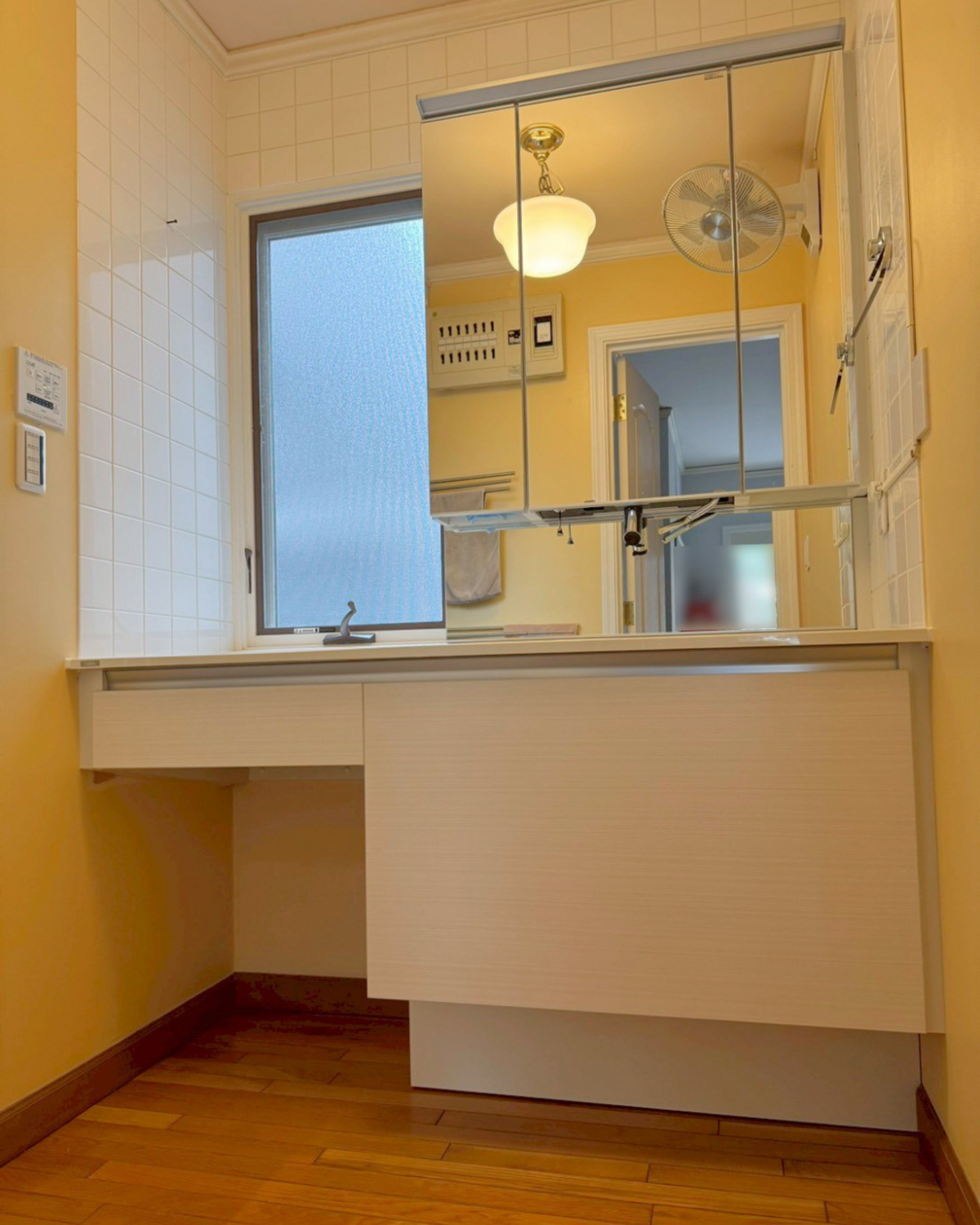 【洗面室】LIXIL ルミシス　ボウル一体タイプ 〈ピュアホワイト〉